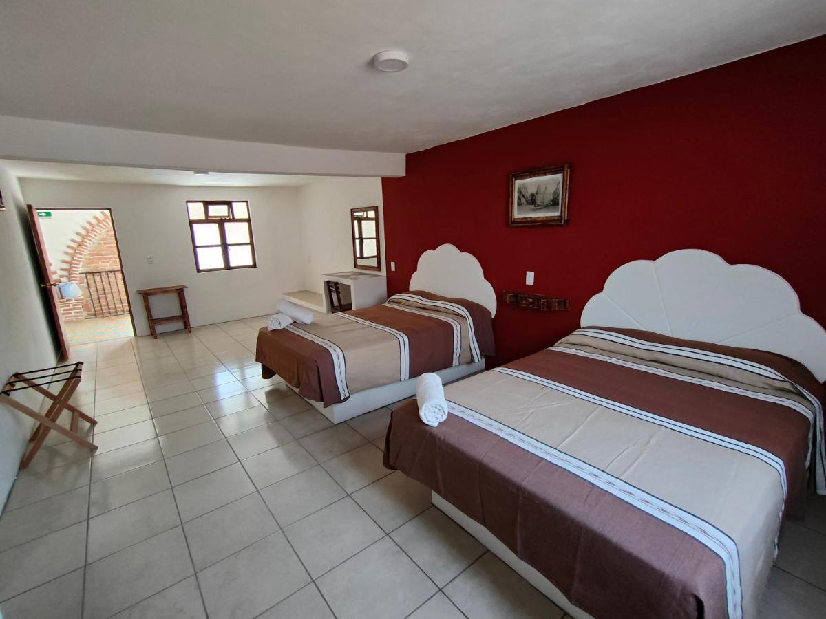 Hotel Hacienda Morales. 2*