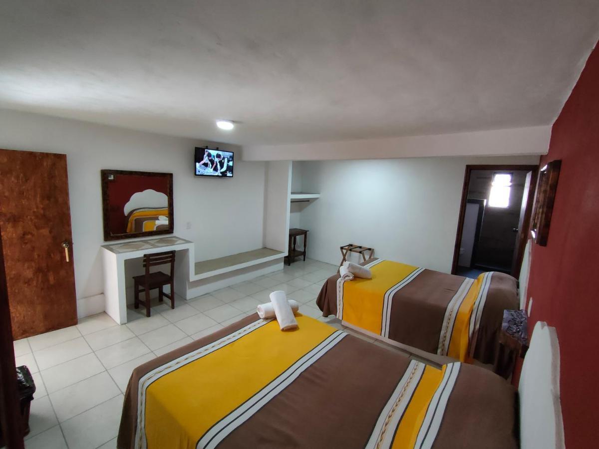 Hotel Hacienda Morales.